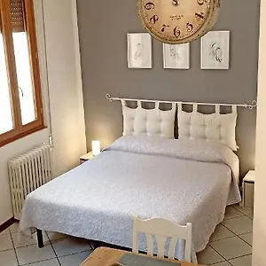 Cecily's House , Mantova Italia