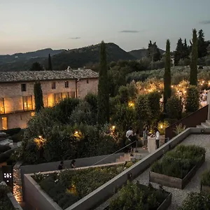 Hotel Nun Relais & Museum, Asís